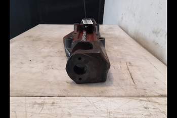 salg af New Holland 8160  Liftarm Support