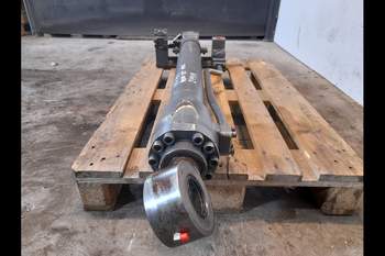 salg af Skovlcylinder Volvo ECR 145CL