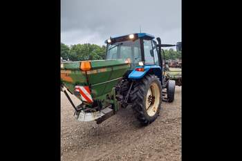 salg af New Holland TS90 tractor