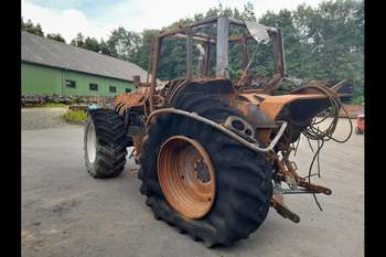 salg af Valtra T213 traktor