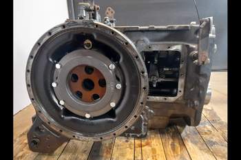 salg af Bagtøjshus Valtra T213