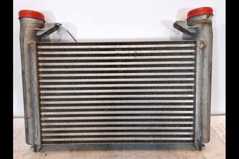 salg af Valtra T213  Intercooler