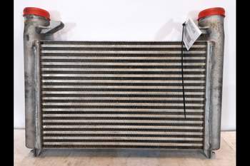 salg af Valtra T213  Intercooler