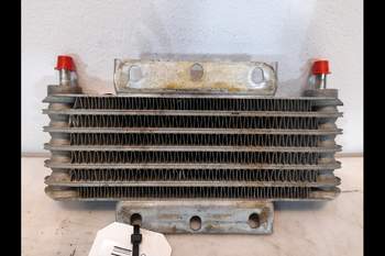 salg af Valtra T213  Oil Cooler