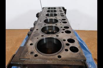 salg af Shortblock Valtra T213