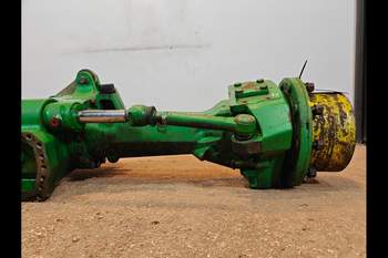 salg af Adskilt Foraksel John Deere 6910