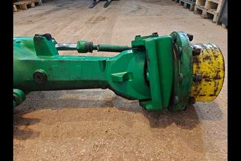 salg af Adskilt Foraksel John Deere 6910