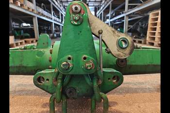 salg af Adskilt Foraksel John Deere 6910