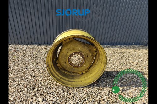 salg af Fælg John Deere 6910 Bag Højre