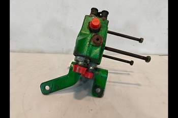 salg af Hydraulventilstöd John Deere 6910