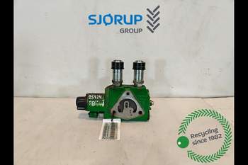 Fjernudtagsventil John Deere 6910 