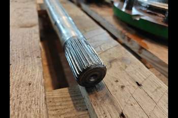 salg af John Deere 6910 RIGHT Front axle final drive