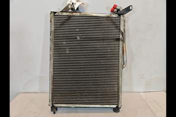 salg af Kondensator John Deere 6910 