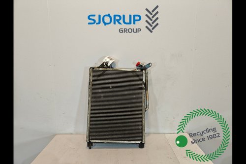 salg af Kondensator John Deere 6910 