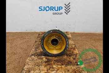 John Deere 6910 RIGHT Rear Axle Housing