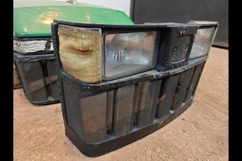 salg af Motorhjelm John Deere 6910