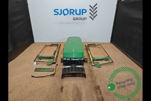 salg af Motorhjelm John Deere 6910