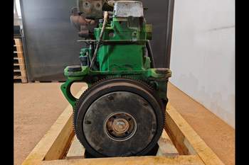 salg af Motor John Deere 6910 