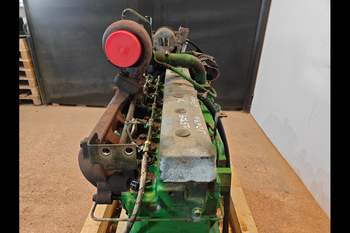 salg af Motor John Deere 6910 
