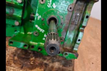 salg af Kraftuttag John Deere 6910 