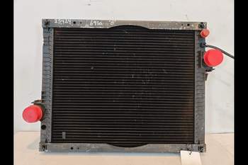 salg af Vatten Kylare John Deere 6910 