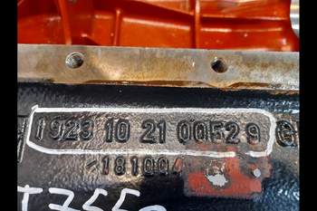 salg af New Holland T7550  Transmission Housing