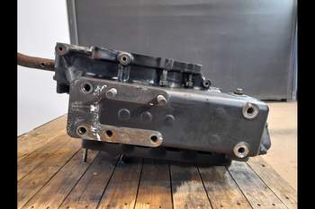 salg af New Holland T7550  Hydraulic oil tank