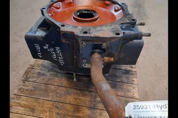 salg af New Holland T7550  Hydraulic oil tank
