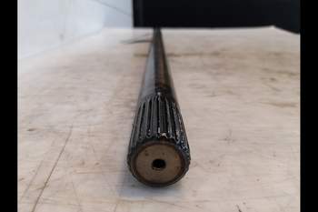 salg af New Holland T7550  Drive shaft