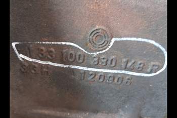 salg af New Holland T7550 LEFT Rear Half Axle