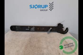 New Holland T7550 RIGHT Liftarm New Holland T7550 RIGHT Liftarm