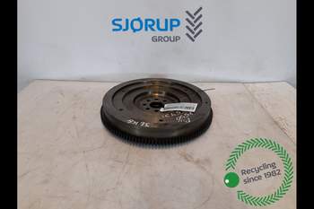 Schwungrad New Holland T7550  Schwungrad New Holland T7550