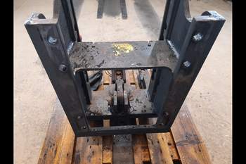 salg af New Holland T7550  Pick Up Hitch