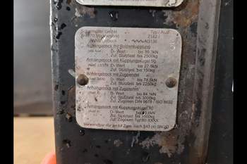 salg af New Holland T7550  Pick Up Hitch