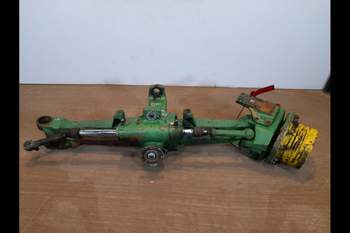 salg af Adskilt Foraksel John Deere 6900