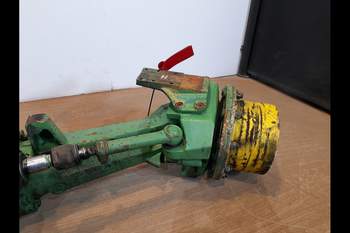 salg af Adskilt Foraksel John Deere 6900