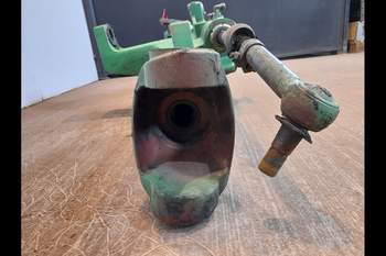 salg af Adskilt Foraksel John Deere 6900