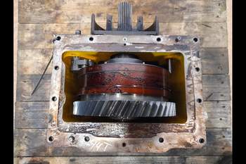 salg af Dropbox John Deere 6900