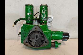 salg af John Deere 6900 Remote control valve