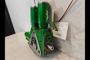 salg af John Deere 6900 Remote control valve