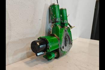 salg af John Deere 6900 Remote control valve
