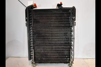 salg af Oliekøler John Deere 6900