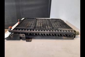 salg af Oliekøler John Deere 6900