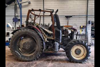 salg af Valtra N134 traktor