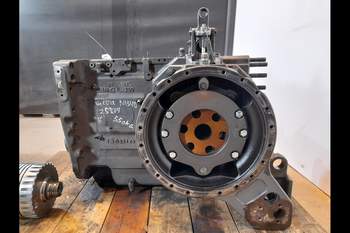 salg af Baktransmission Valtra N134 