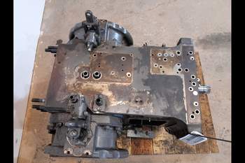 salg af Baktransmission Valtra N134 