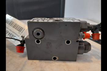 salg af Hydraulisk bremseventil Valtra N134 