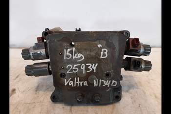 salg af Hydraulventilstöd Valtra N134 