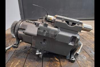 salg af Hydrostat Valtra N134 