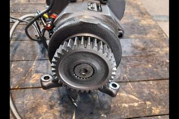 salg af Hydrostat Valtra N134 